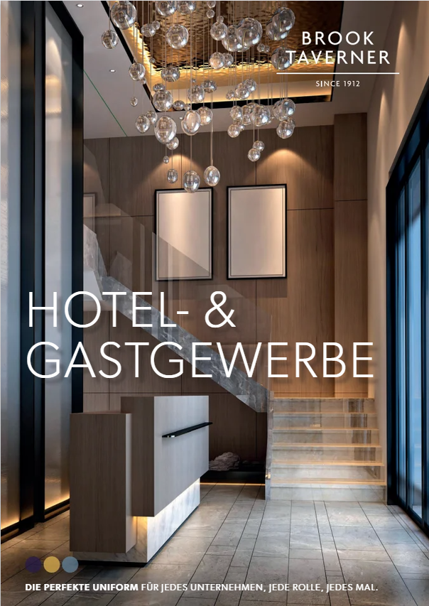 Titelbild Brook Taverner „Hotel- & Gastgewerbe“ mit moderner Hotellobby, Empfangstresen und Glasleuchte